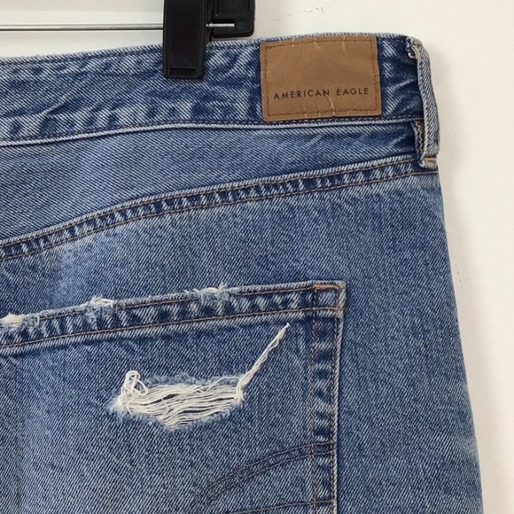 American Eagle Distressed Tomgirl Short Jean Shorts NEW - Picture 4 of 8